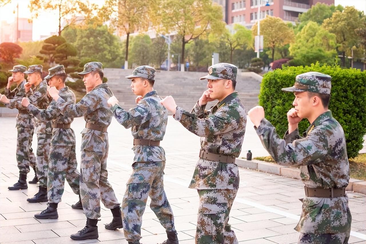 在部隊考研究生難嗎？探討軍人研究生教育的挑戰(zhàn)與機遇，軍人考研究生的挑戰(zhàn)與機遇，部隊研究生教育的探討之路